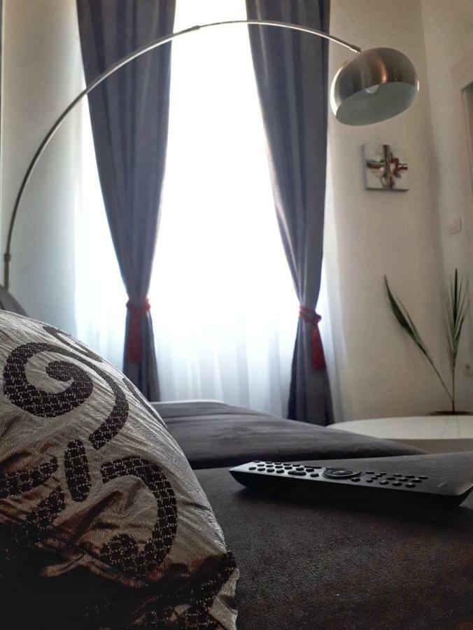 Apartment Zrinjevac Zagrzeb Zewnętrze zdjęcie